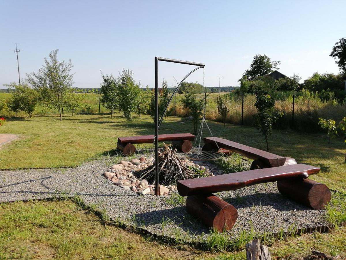 Agroturystyka U Izabelli Niemce Esterno foto
