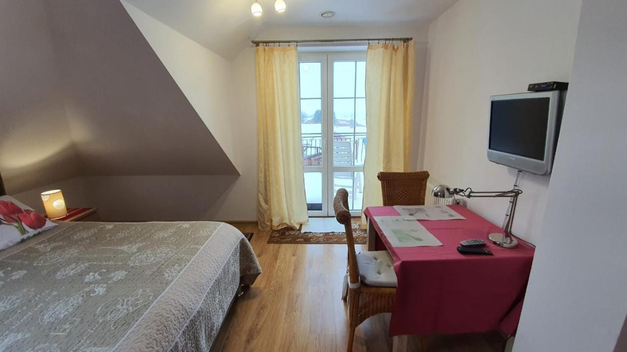 Agroturystyka U Izabelli Niemce Esterno foto